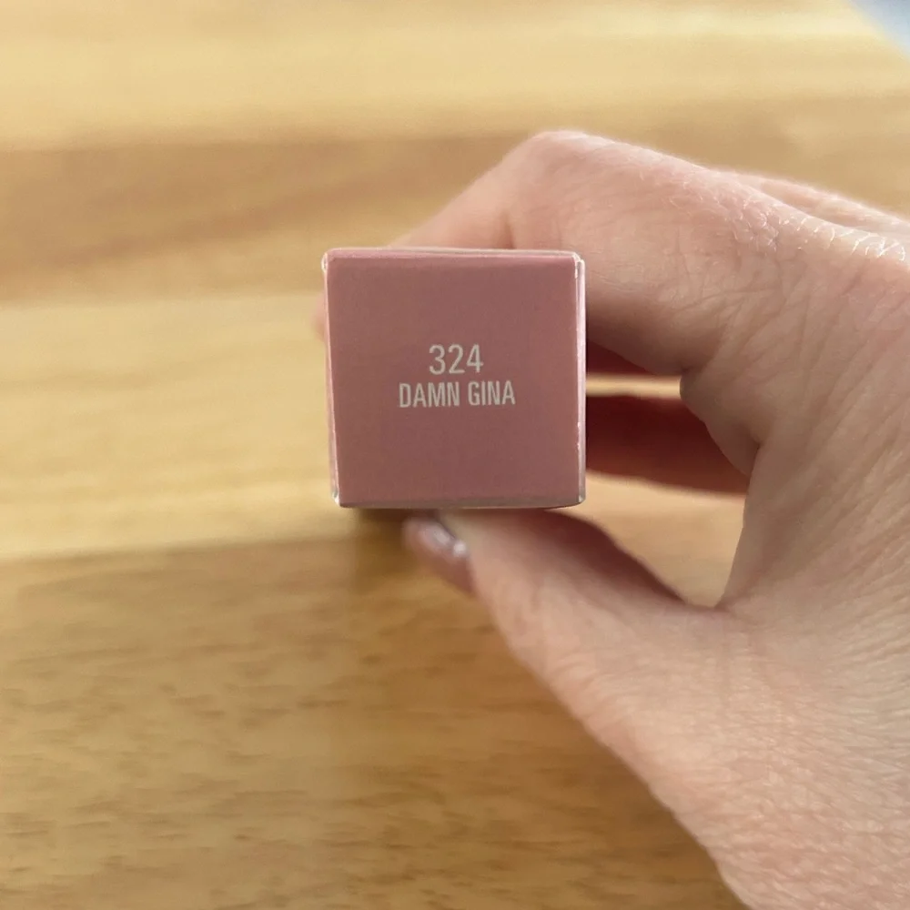 Kylie Jenner High Gloss - Shade Damn Gina New in Box $20 Retail